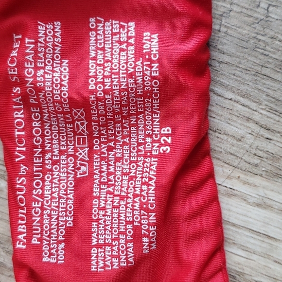 VICTORIA'S SECRET FABULOUS PLUNGE BRA SZ 32B FOR VALENTINE'S - Picture 7 of 9